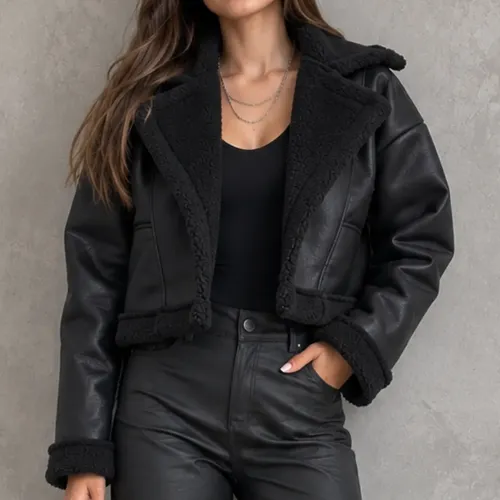 Chaqueta Negra Corta Dama