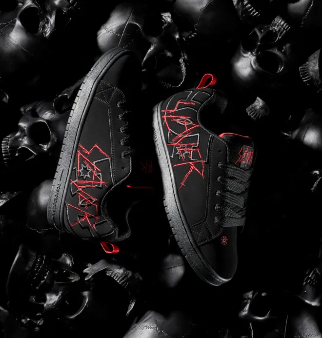 Zapato DC Slayer Negro con Rojo
