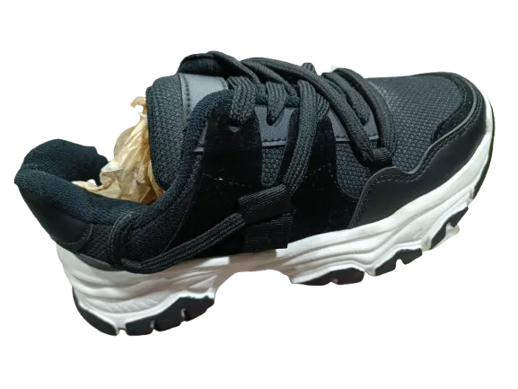 Zapato Negro con Suela Blanca con Negro Deportivo