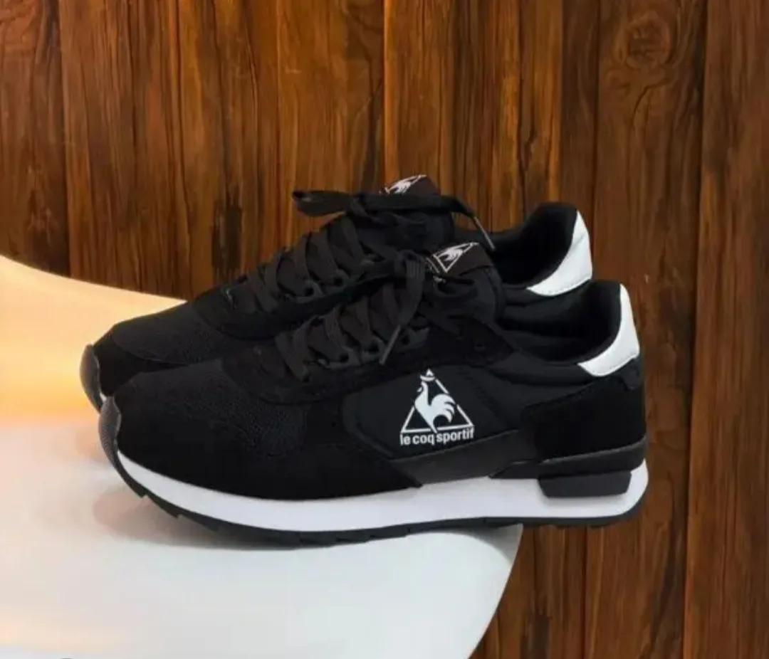 Zapato Le Coq Sportif Negro con Suela Blanca